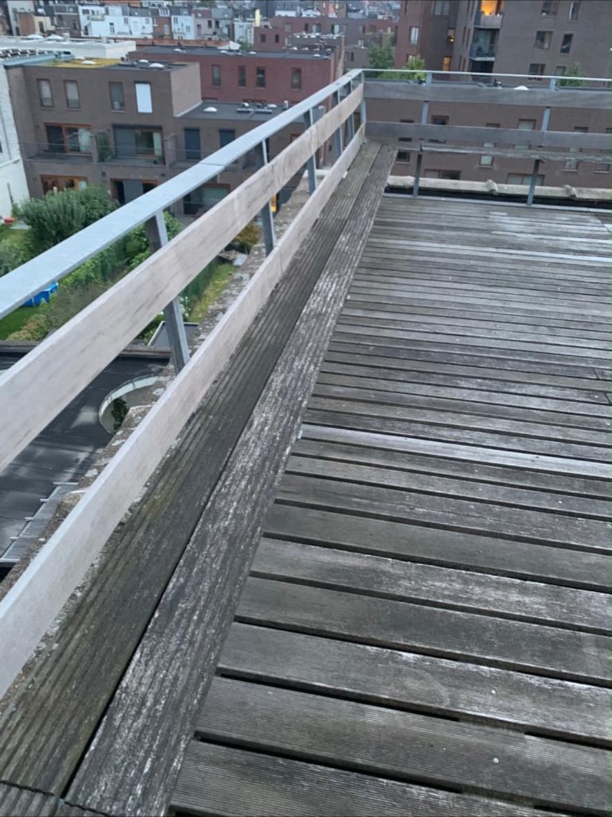 Dakterras in hardhout — Voor
